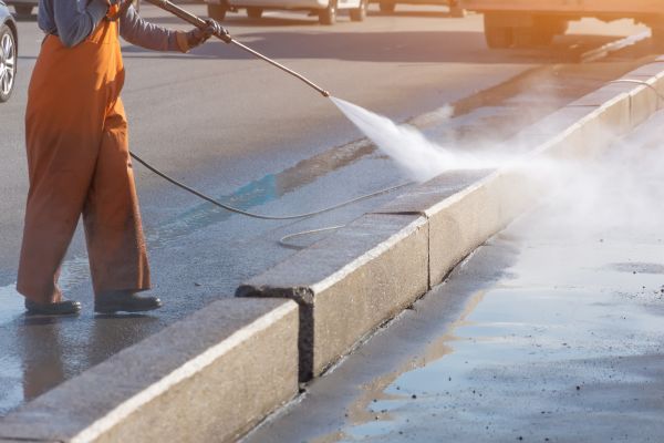 Commercial Concrete Cleaning in Arroyo Grande