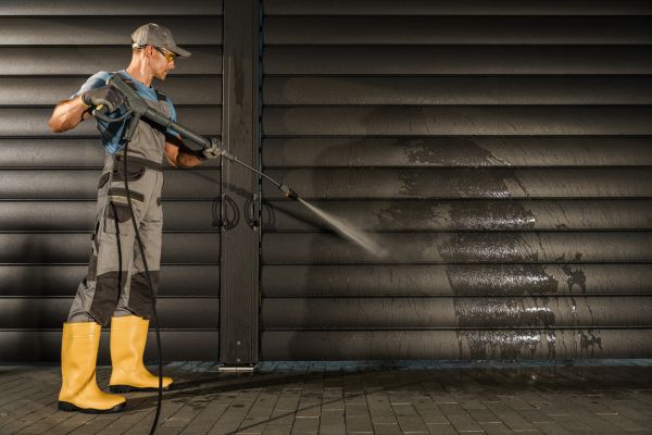 Garage Power Washing in Arroyo Grande