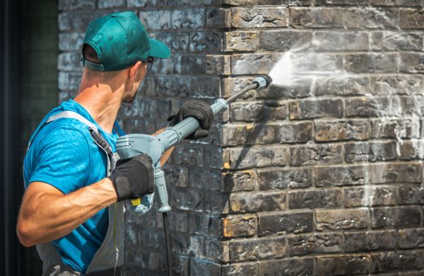 Commercial Building Washing in Arroyo Grande