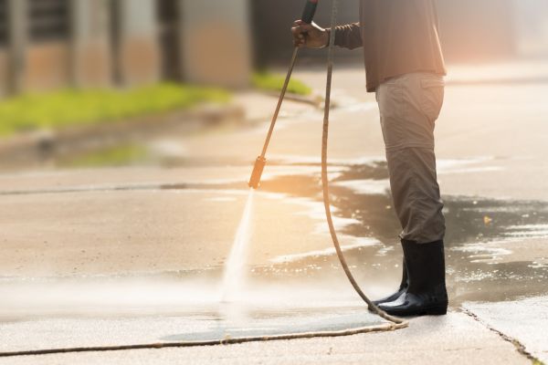 Residential Concrete Cleaning in Arroyo Grande