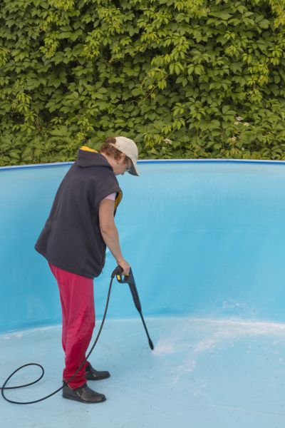 Pool Pressure Washing in Arroyo Grande