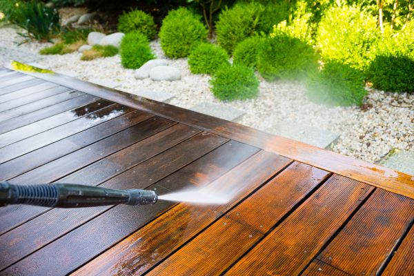 Deck Cleaning in Arroyo Grande